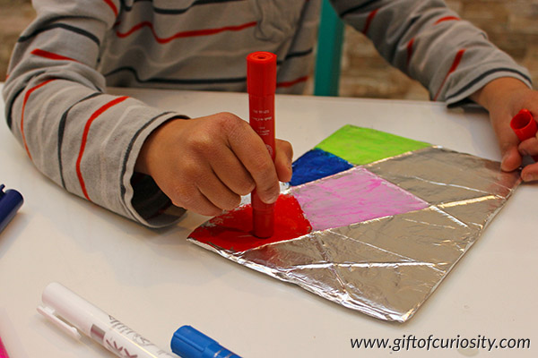 Aluminum foil paintings | Painting on foil | Children's art | Kids art projects || Gift of Curiosity 