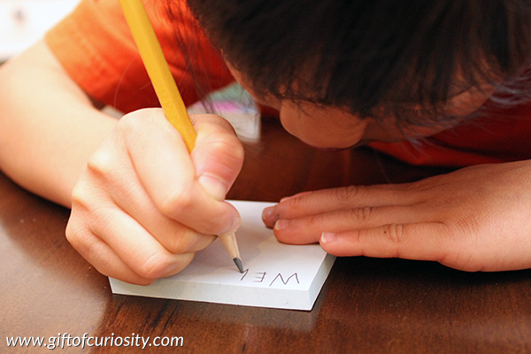 Does your child have difficulty remembering to put spaces between words when they write? If so, here's a little trick that may help! #writing #giftofcuriosity #homeschooling || Gift of Curiosity