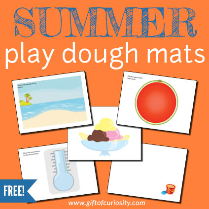 Free printable Summer Play Dough Mats for summer fun! This activity develops fine motor skills and promotes sensory play. Great for young kids! #summer #playdough #sensoryplay #finemotor #finemotorskills #giftofcuriosity #giftofcuriosityprintables #freeprintable || Gift of Curiosity